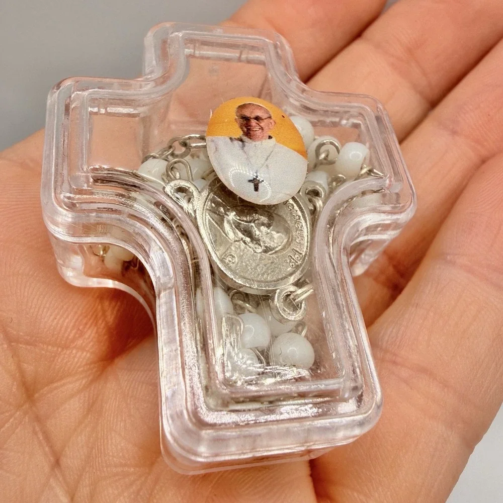Pope Francis White Glass Pearl Rosary Italy & Box -Mondo Cattolico Rome Gift Set